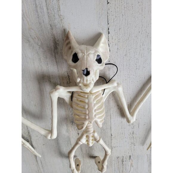 Crazy bonez hanging large skeleton bat Halloween prop decor - Picture 3 of 10